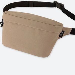 NEW! uniqlo fanny pack